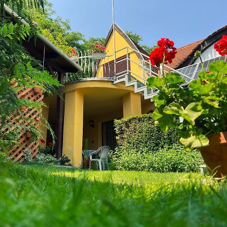 Óvár 12 Vendégház Tokaj Esterno foto