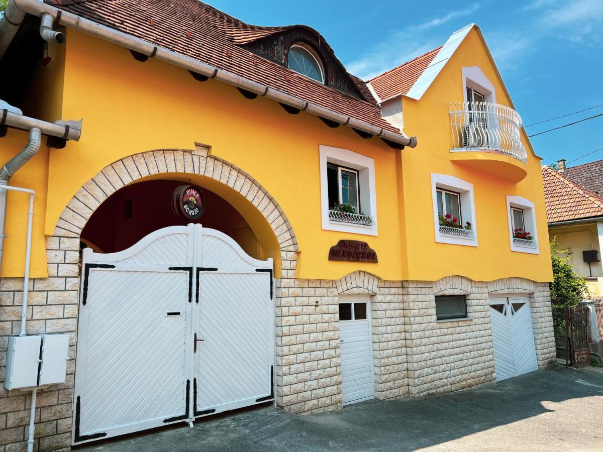 Óvár 12 Vendégház Tokaj Esterno foto