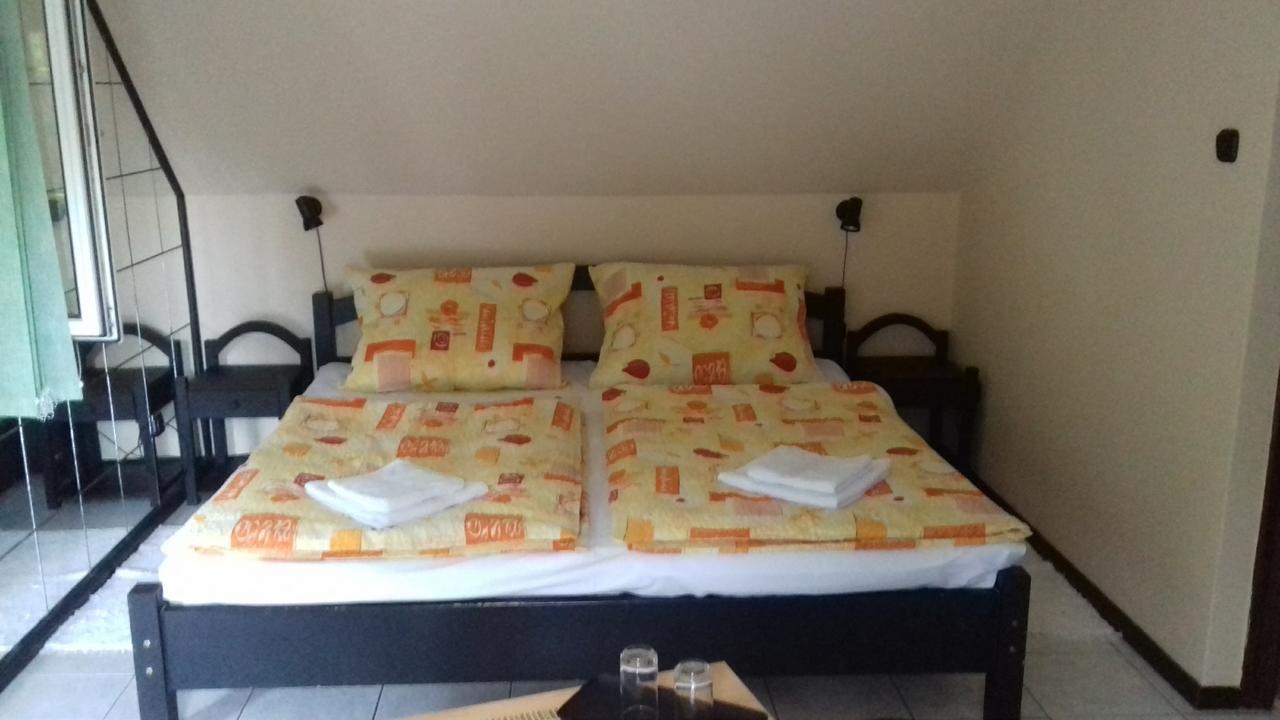 Óvár 12 Vendégház Tokaj Esterno foto